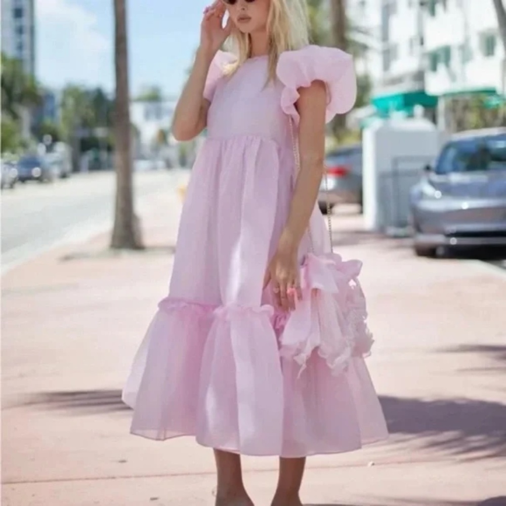 Selkie The Poptart Dream Girl Dress – Pink Organza Puff Sleeve Midi